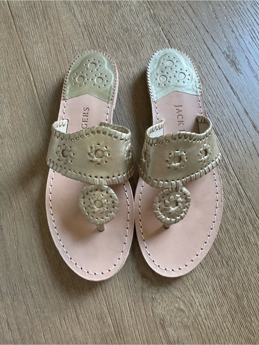 Jack Roger’s Gold Sandals 9.5